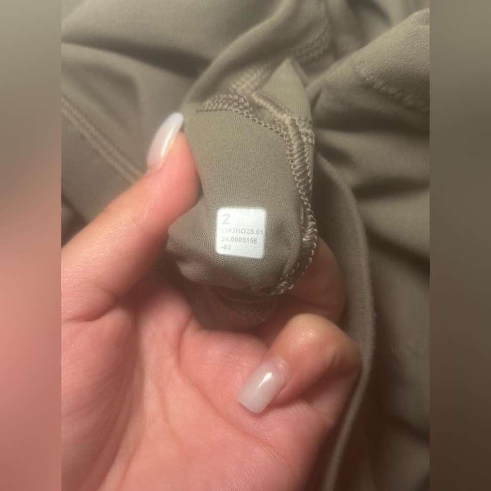Lululemon Athletica Army Green Off the Shoulder Top - Picture 3 of 3